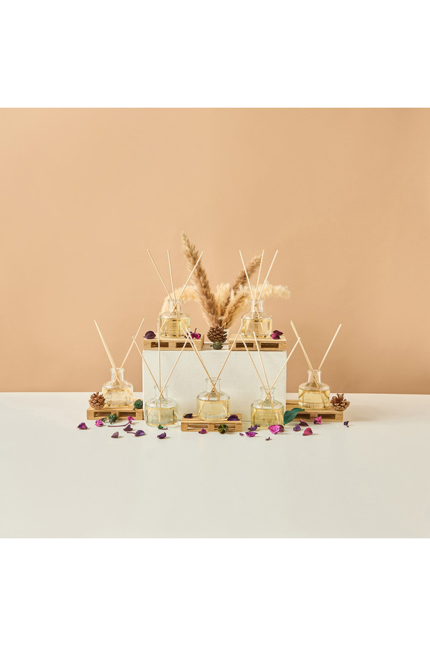 ناشر روائح قصب برائحة الأناناس - 100 مل - 6