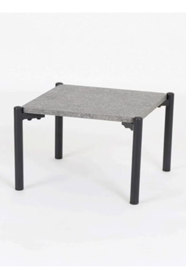 طاولة الخدمة - 2