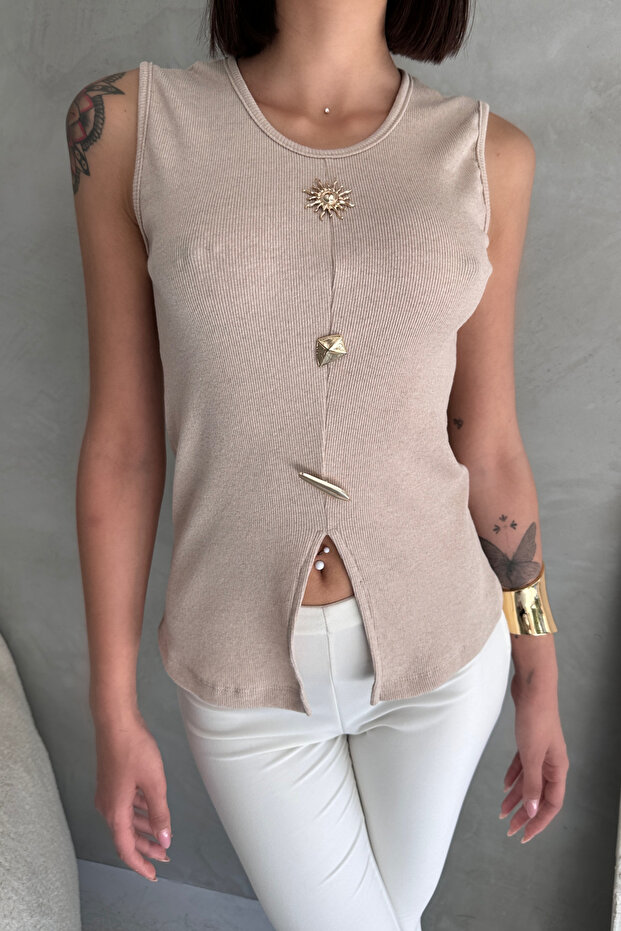 Women's Cream Accessory Sleeveless Ribbed Knitted Blouse
