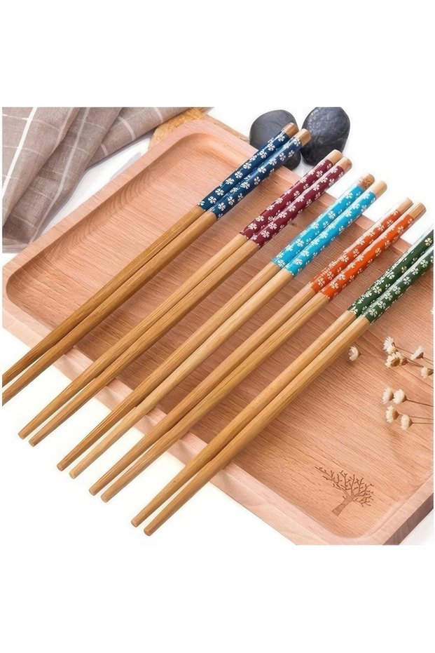 5 Pairs of Sushi Sticks Far East Food Sticks with Bamboo Material
