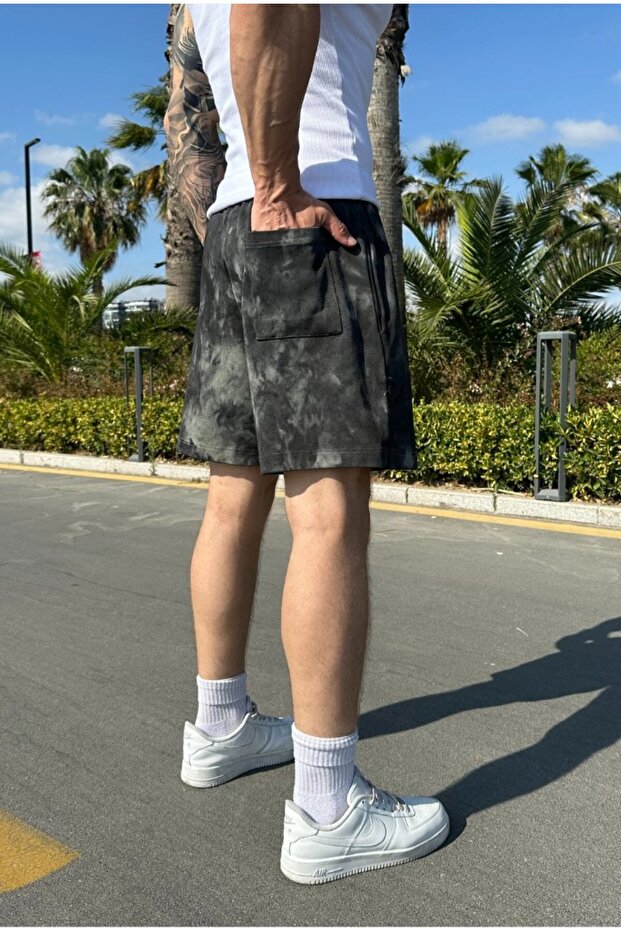 شورت باتيك كبير الحجم ممتاز - 5