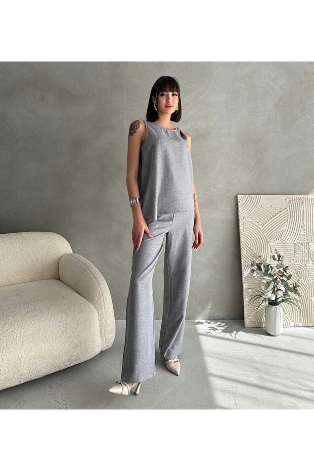 Women's woven blouse pants set