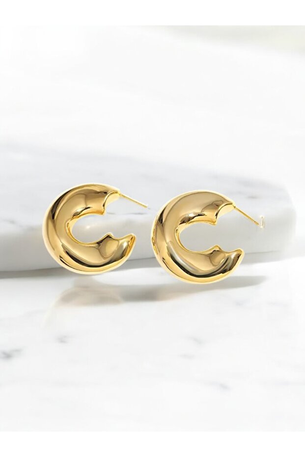 Bombeli Asymmetric Thick Hoop Earrings
