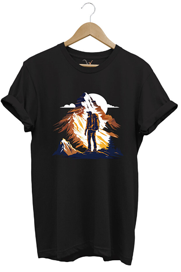 Mountain Mountain Hiking and Snow Landscape Printed 100% Cotton Unisex Regular Fit T-Shirt