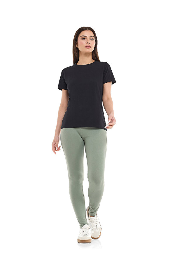 Black LADIES BASIC ROUND NECK SOLID TEE 8-18 - 4