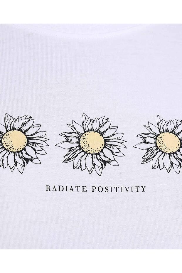 White LADIES BASIC GRAPHIC TEE 8-18 - 4