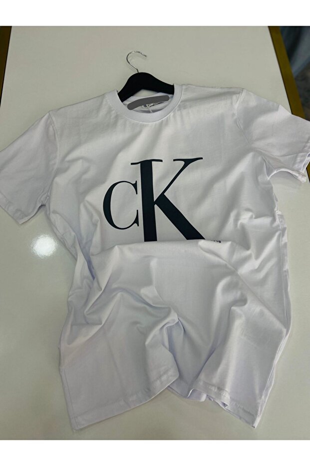 تي شيرت مطبوع أساسي - 1