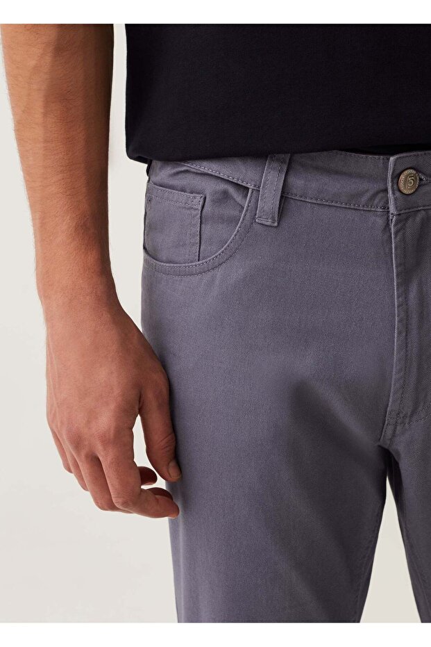Regular-Fit Trousers With Five Pockets - 4
