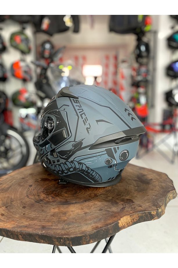 Çene Açılır Kask - 5