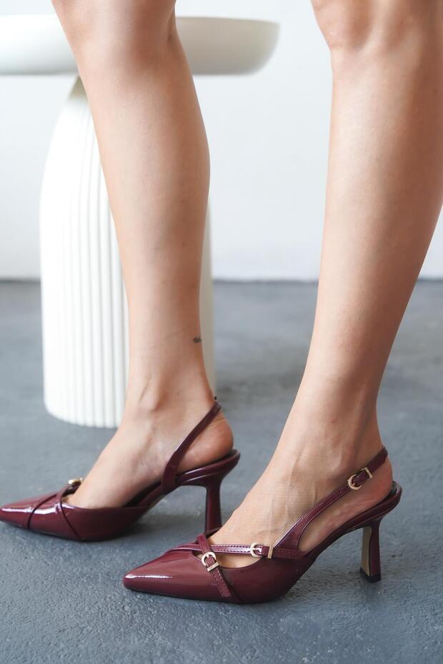 Women's Double Strap Buckle Design Heeled Shoes Conna Claret Red