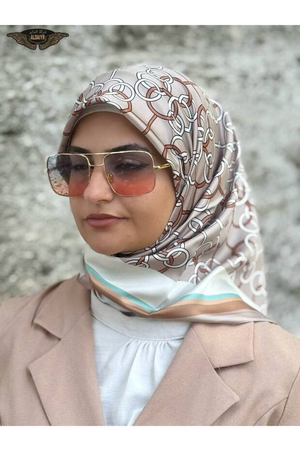 وشاح من نسيج حريري منقوش - 1