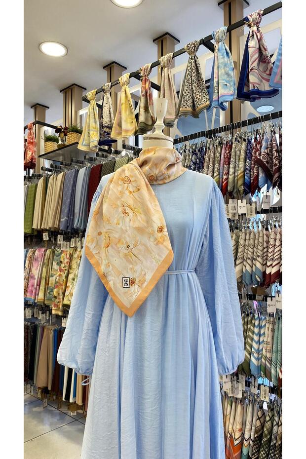 Hidden Spring Scarf