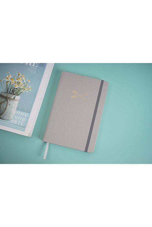 دفتر ملاحظات رمادي اللون ذو غلاف مقوى - 1