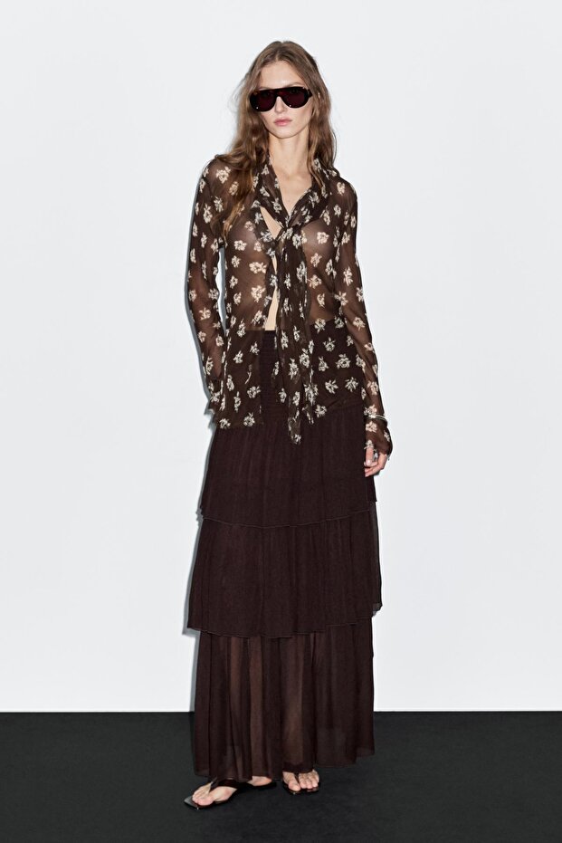 Fular yaka dökümlü gömlek - 1