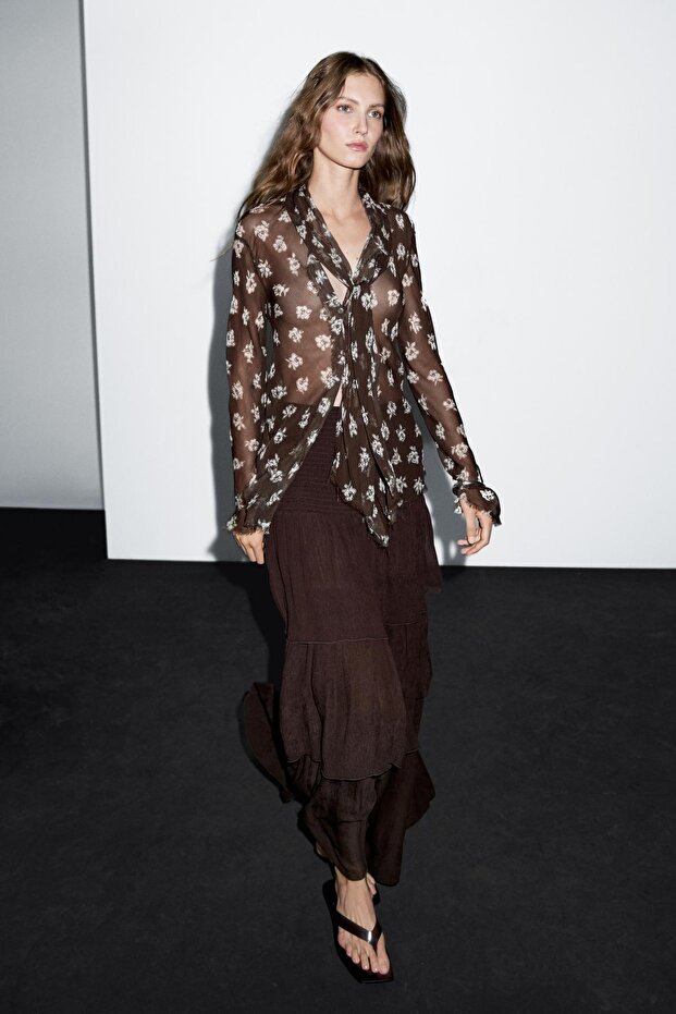 Fular yaka dökümlü gömlek - 3