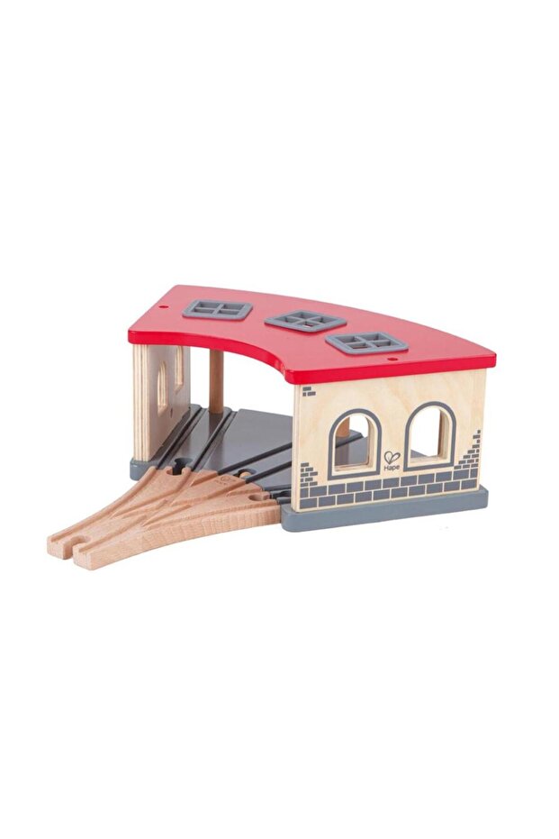 Large train depot - 1