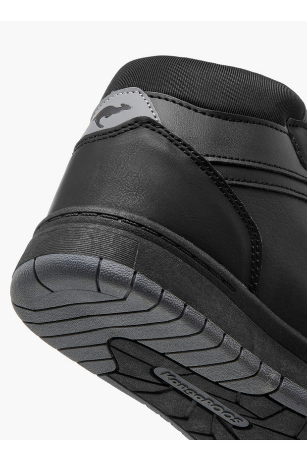 Boys' Panelled High Top Shoes with Hook and Loop Closure - 5