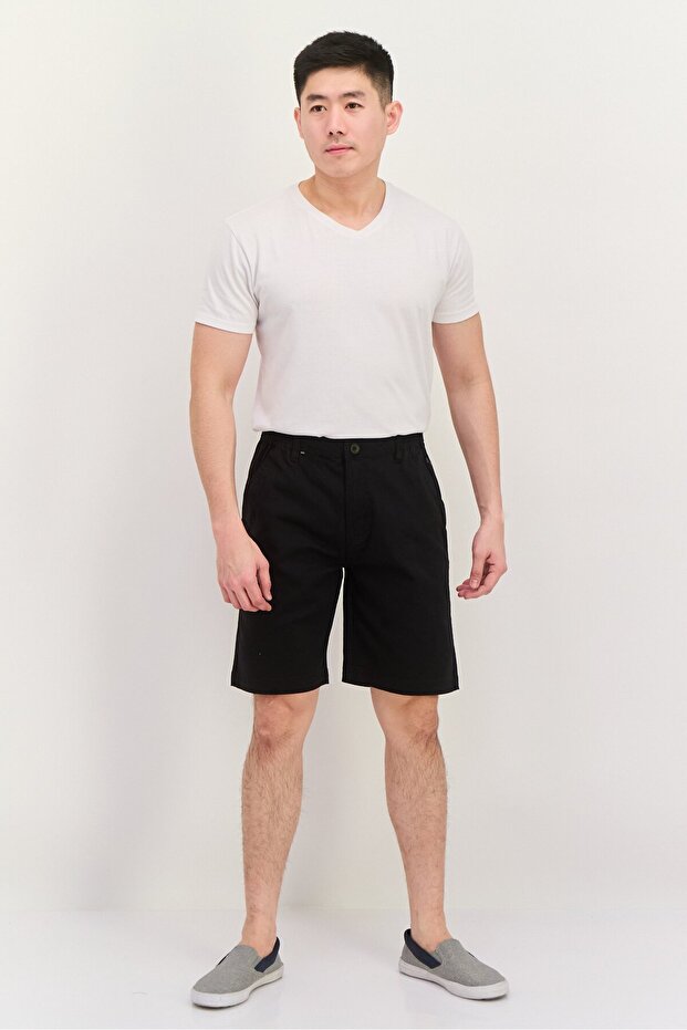 شورت رجالي أساسي بشعار العلامة التجارية، أسود - 4