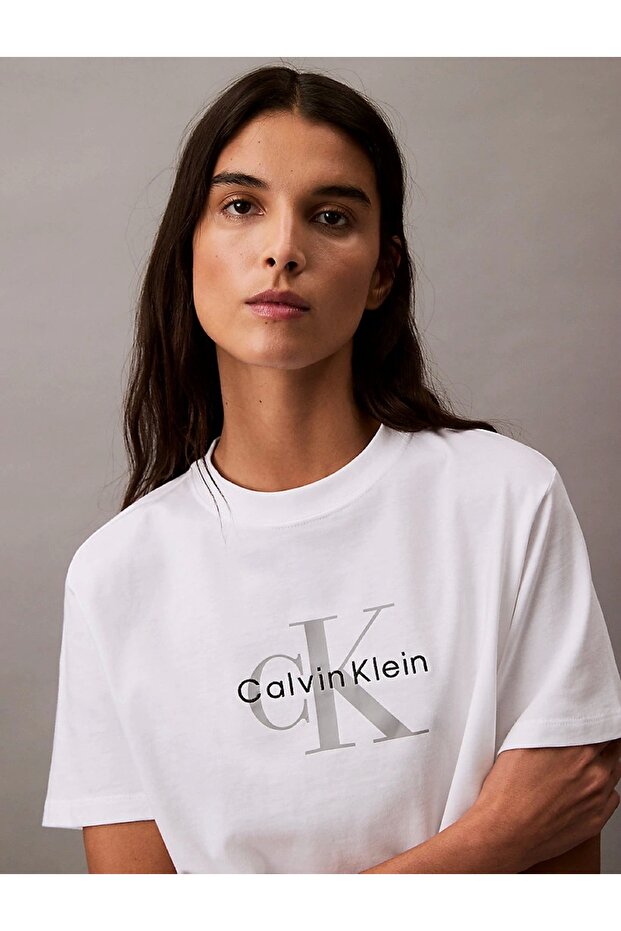 Kadın Beyaz Baskılı Tişörtler - 2