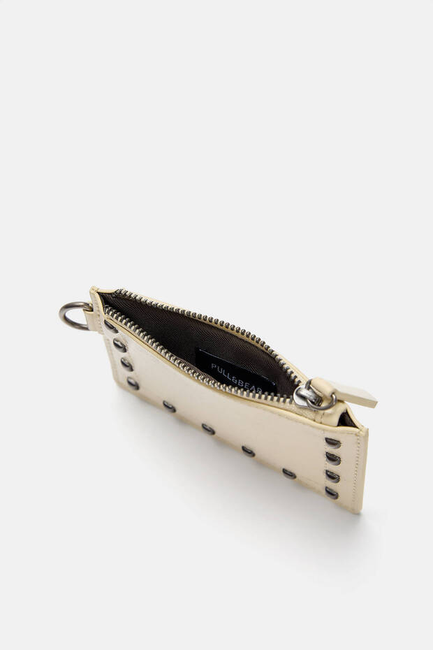 Zımbalı kartlık - 2