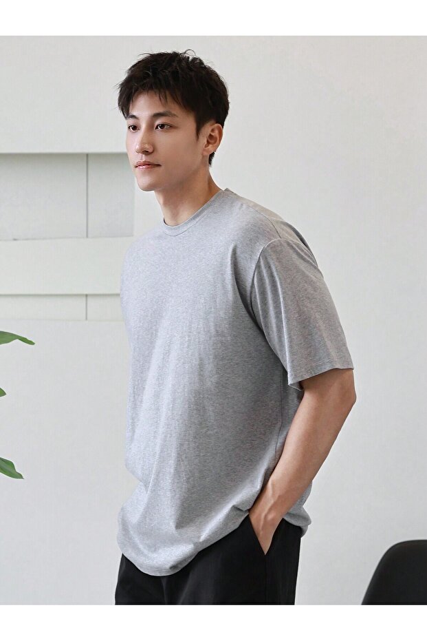 تيشيرت رجالي ذو رقبة مسطحة - 5