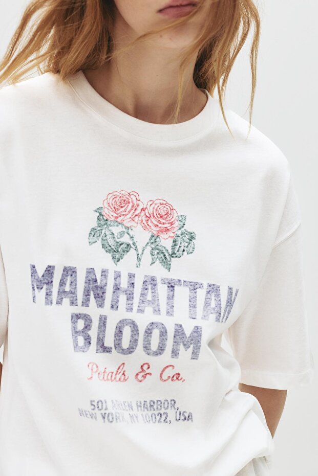 Manhattan Bloom yazılı t-shirt - 4