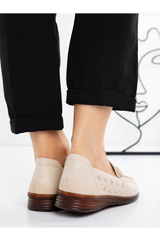 Dancer Dancer 5WL33 Badge - 3