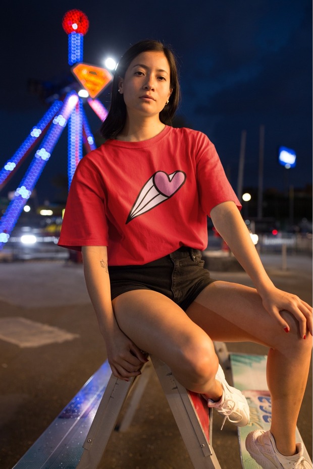 Men/Women Flashing Heart Transfer Printed Round Neck Short Sleeve T-Shirt