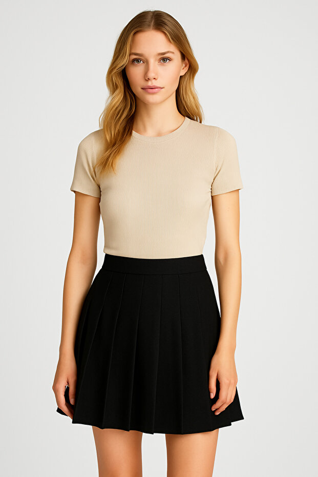 Siyah Pileli Etek - 1