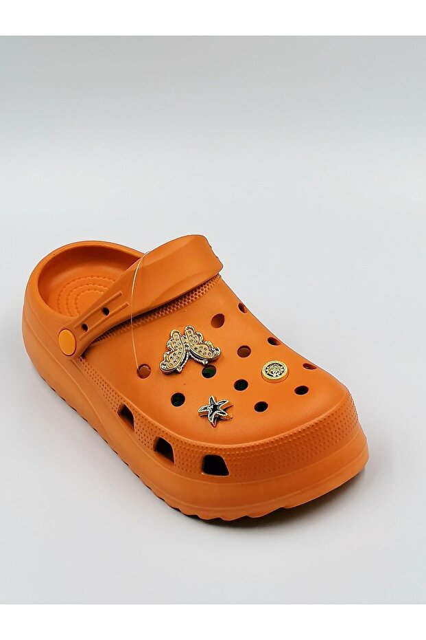 Yüksek Kadın Terlik - 2