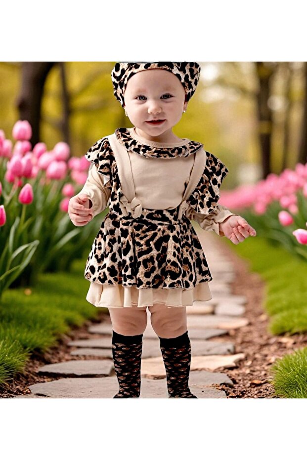 Baby Girl 4-Piece Leopard Print Clothes Set – Long Sleeve Bodysuit, Skirt, Hat and Socks Set