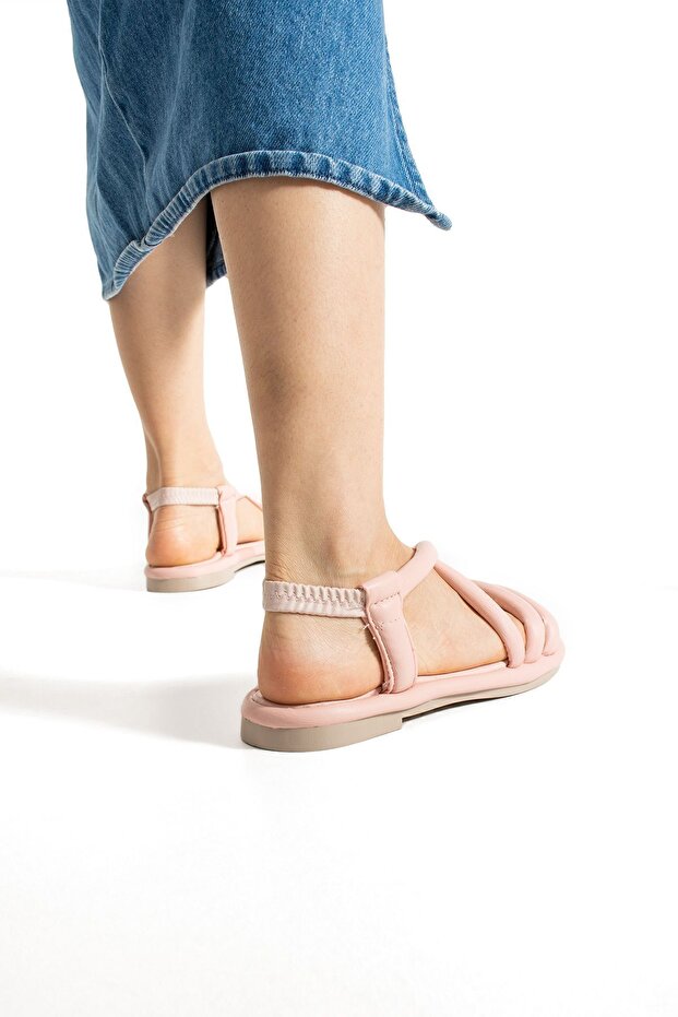 Púdrové dámske sandále s elastickým pásikom - 5