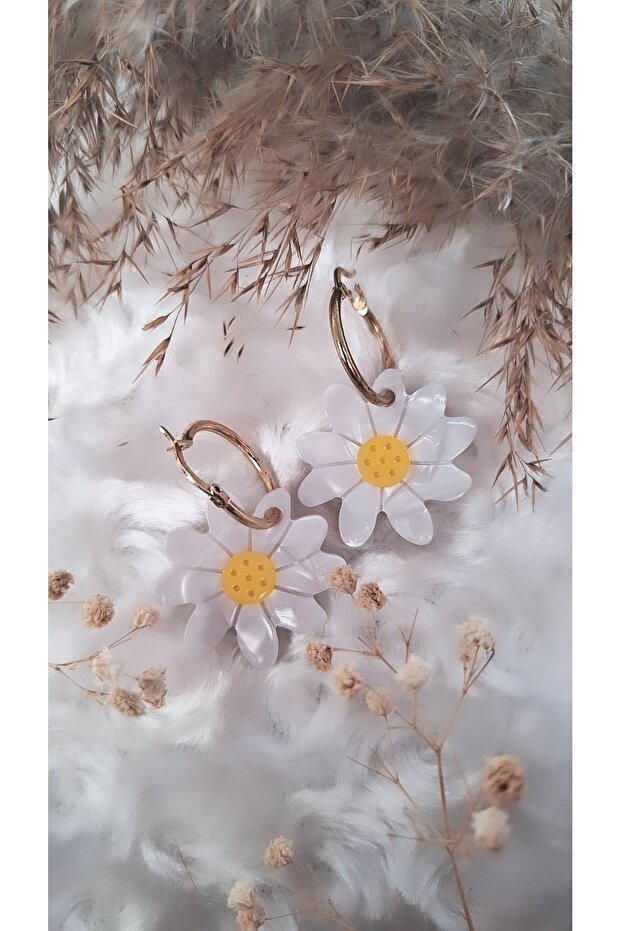 أقراط على شكل ديزي - 1