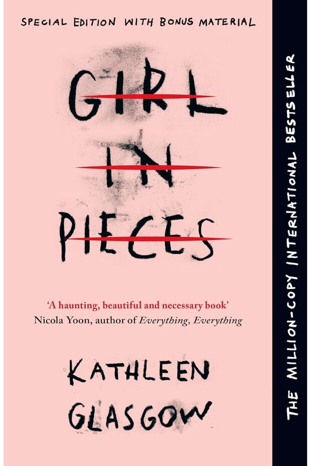 Kitapbulan İthal Kitap Girl In Pieces (İNGİLİZCE)