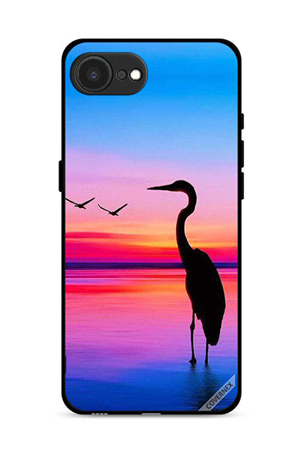 غطاء حماية لجهاز Apple iPhone 16e بتصميم ثورن آند بيردز