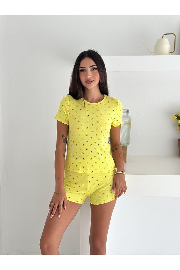 Limonlu Sarı Kısa Kollu Şortlu Pijama Takımı - 1