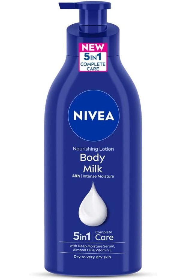 Nourishing Body Milk 600ml Body Lotion | 48 H Moisturization | With 2X Almond Oil | Smooth and Healthy Looking Skin |For Very Dry Skin