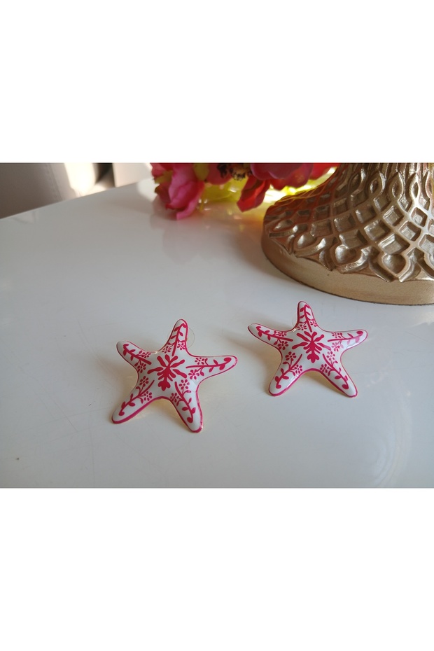Flower Patterned Starfish Earrings - 2