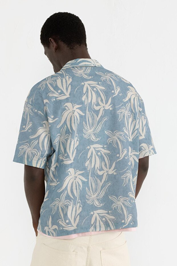 Mavi kısa kollu baskılı gömlek - 4