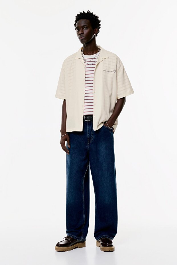 Kısa kollu yazılı gömlek - 3