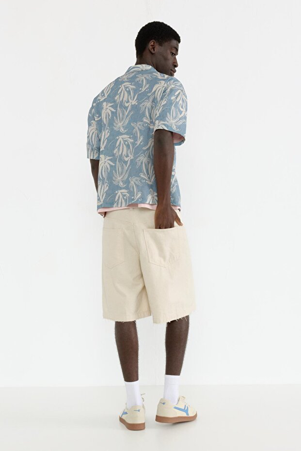 Mavi kısa kollu baskılı gömlek - 5