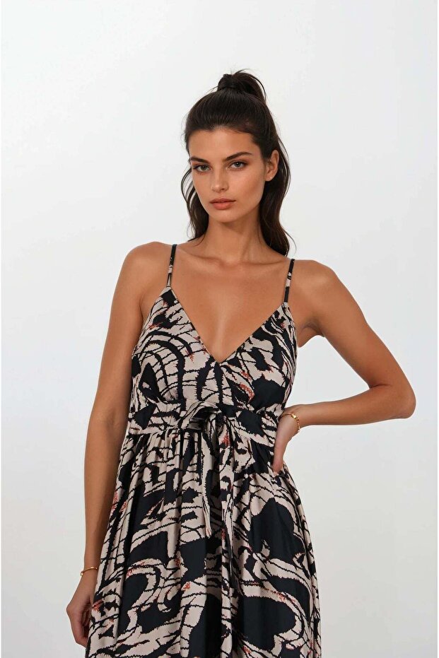 Kloş Kesim Elbise - 4