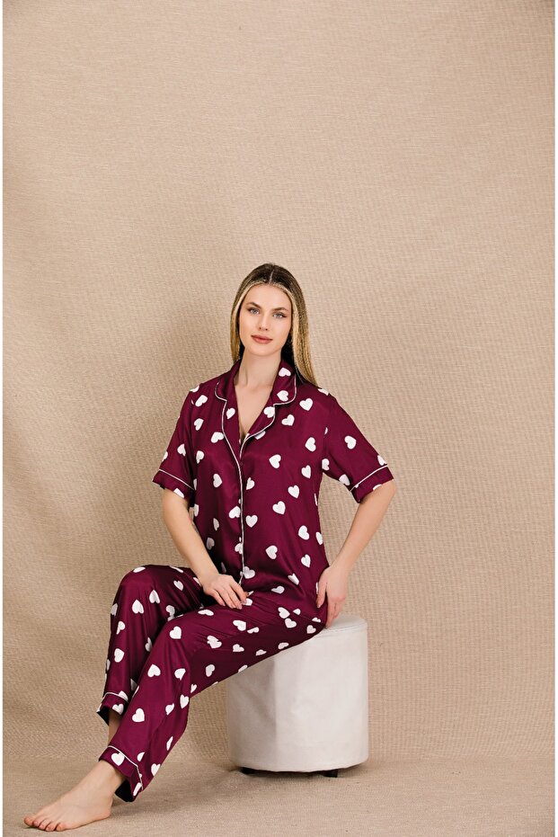 Short Sleeve Heart Pattern Satin Women's Pajama Set with Shirt Collar