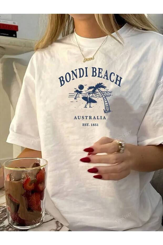 "Women's Oversize T-Shirt - Bondi Beach Australia Printed | Summer Stylish and Comfortable Design"