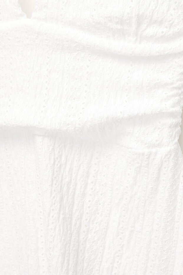 Beyaz kısa elbise - 7