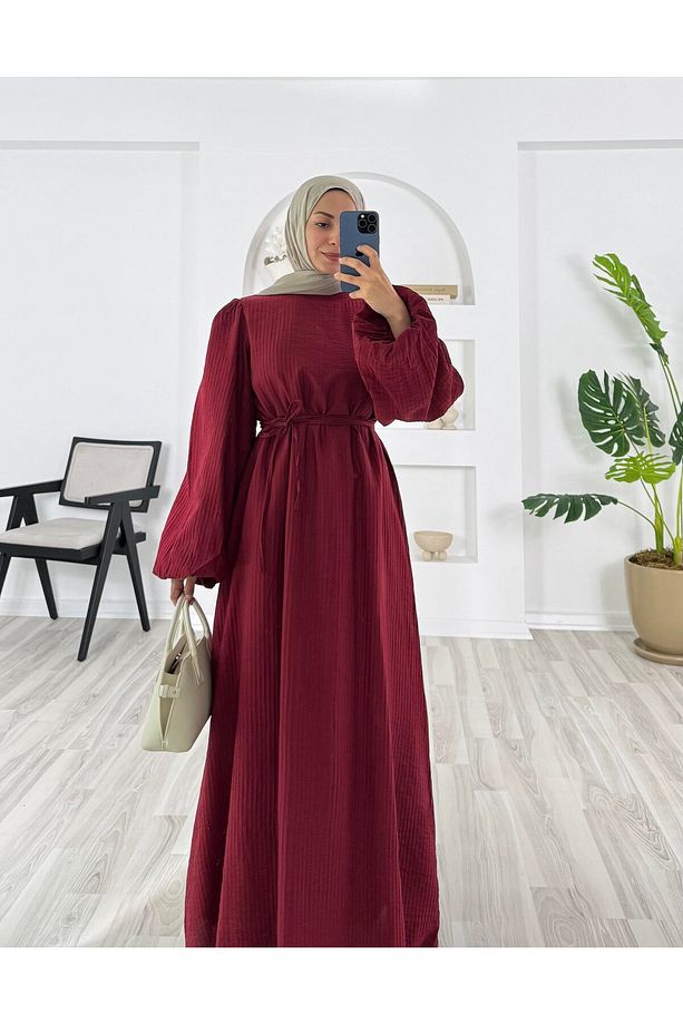 PİLİSELİ VRN POLYESTER KUMAŞ ASTARLI -BALON KOL HAKIM YAKA KEMERLİ ELBİSE - 5