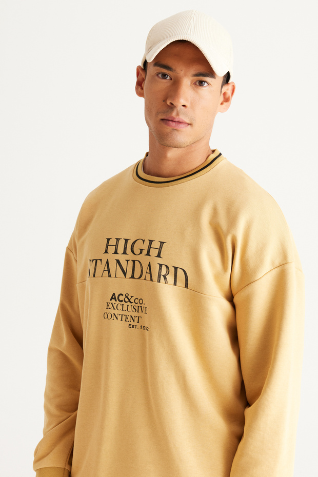 Men's Mustard Oversize Loose Cut 3 Thread Crew Neck Cotton Sweatshirt with Fleece Inside