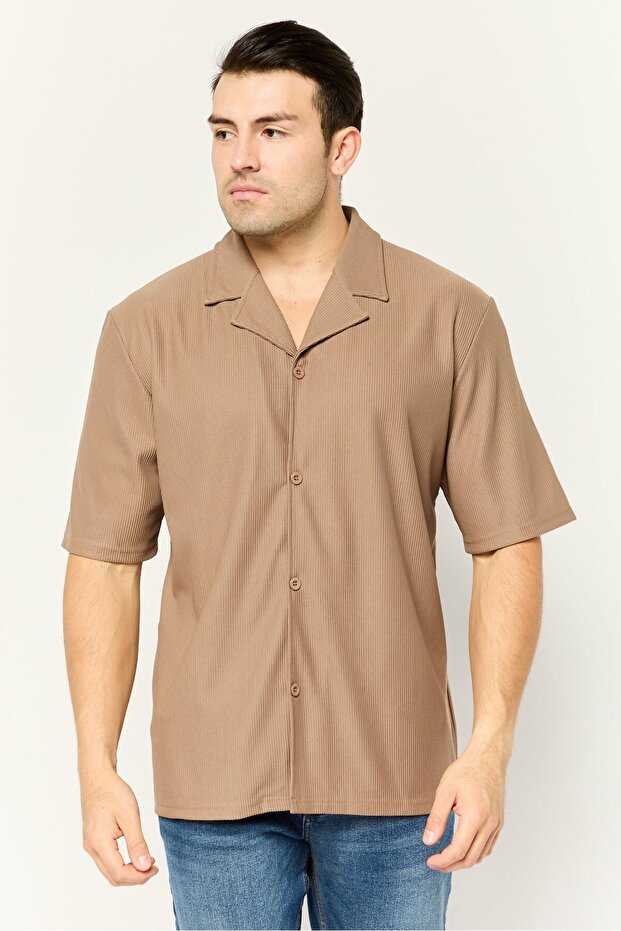 Men Notched Collar Short Sleeve Stripe Casual Shirt, Tan