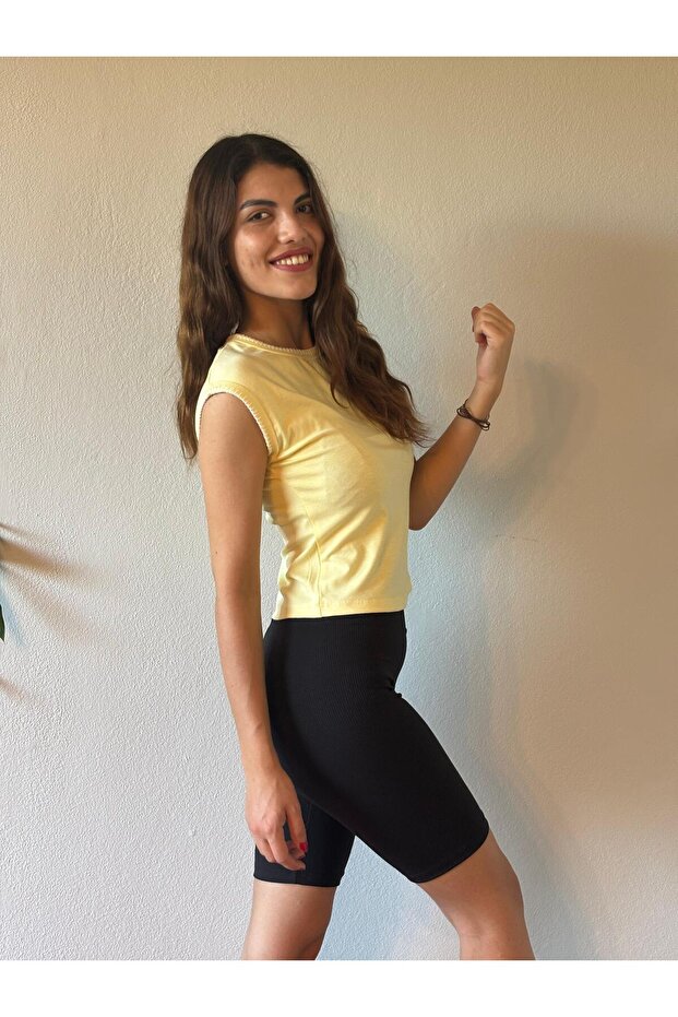 Thick Strap Shepherd Stitched Blouse - 1