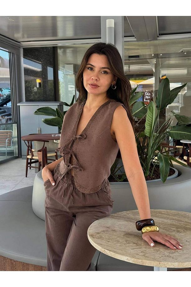 Bağcıklı Yelekli Taşlı Takım Kahve - 3